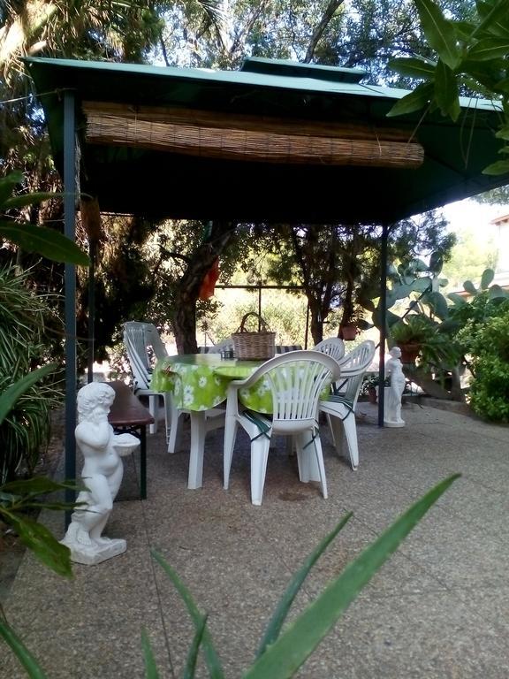 B&B Il Vigneto Capoterra Exterior foto